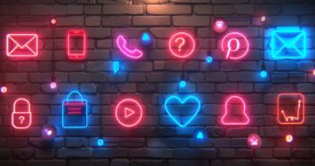 Piktogramme für digitale Aktivitäten (Foto: AdobeStock_807625958 Oksana)